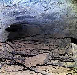 Inside a lava tube in the Qidr flow