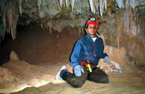 Mohammed takes a break from surveying in Friendly Cave. (photo: M. Al-Kaf)