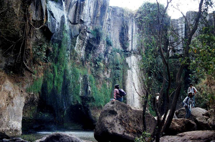 Waterfall near entrance to Cold Dunk Cave, Chapuzon